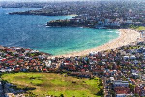 Bondi Beach, Sydney ~ 1000 Piece Puzzles