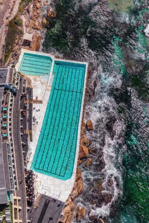 Bondi Beach, Sydney ~ 1000 Piece Puzzles