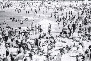 Bondi Beach, Sydney ~ 1000 Piece Puzzles